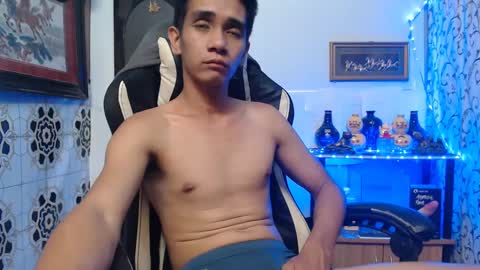 Snapshot of lyubovmoya3 chatting on 01-13-25, 09:08 SWEETPINOY online show from 01-13-25, 09:08