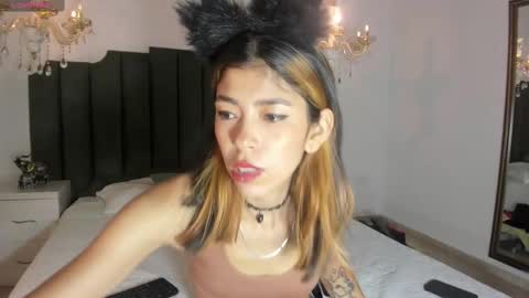 Lyxi online show from 02-27-25, 11:41