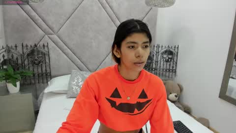 Lyxi online show from 10-01-25, 11:27