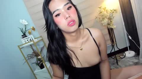 Janelovesu online show from 12-13-24, 11:39