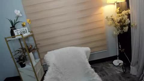 Janelovesu online show from 12-20-24, 12:52