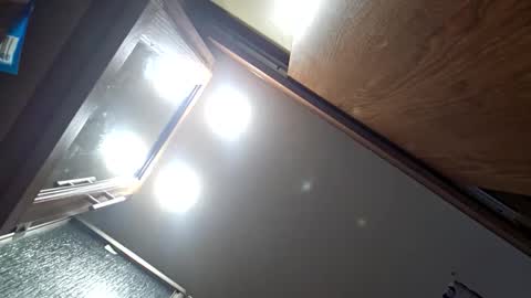 m44470 online show from 11-09-25, 03:49