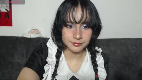 Snapshot of m4ng4b1tch chatting on 09-11-25, 08:47 m4ng4b1tch online show from 09-11-25, 08:47