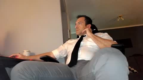 Snapshot of m4st3r_0f_d0m1n4nc3 chatting on 02-27-25, 05:26 ready to cum online show from 02-27-25, 05:26