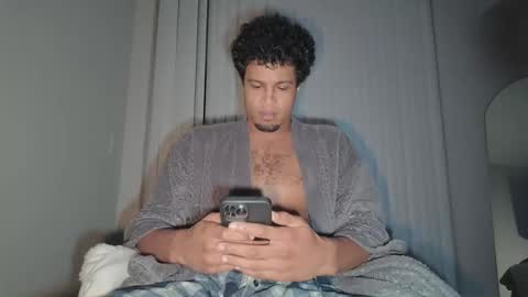 Snapshot of m_d_fl chatting on 02-07-26, 03:32 MD online show from 02-07-26, 03:32