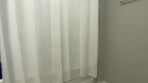 Snapshot of m_d_fl chatting on 02-15-26, 12:51 MD online show from 02-15-26, 12:51