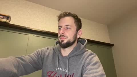 Snapshot of m_stephen chatting on 02-12-26, 11:33 m_stephen online show from 02-12-26, 11:33