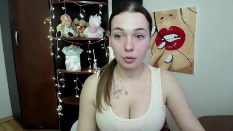 Snapshot of m_vikki chatting on 03-04-25, 11:08 Vikki online show from 03-04-25, 11:08