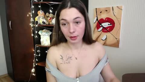 Snapshot of m_vikki chatting on 03-07-25, 12:56 Vikki online show from 03-07-25, 12:56