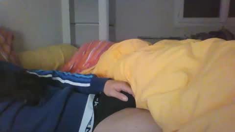 Snapshot of ma_nony69 chatting on 10-25-25, 05:40 ma_nony69 online show from 10-25-25, 05:40