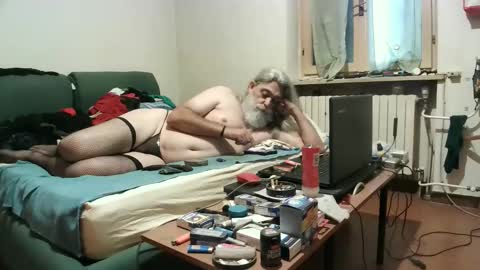 maax1970 online show from 10-11-25, 03:21