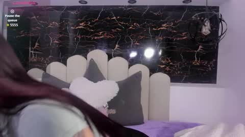 Mazikeen  online show from 11-14-25, 05:06