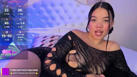 Macarena  online show from 11-08-25, 07:19