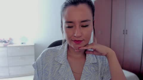 Snapshot of macarenax chatting on 12-11-24, 05:04 Maca online show from 12-11-24, 05:04