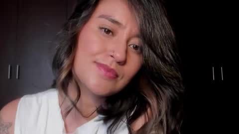 Snapshot of macarenax chatting on 10-15-25, 03:23 Maca online show from 10-15-25, 03:23