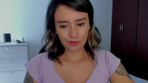 Snapshot of macarenax chatting on 11-13-25, 04:39 Maca online show from 11-13-25, 04:39