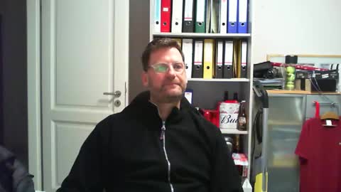 Snapshot of macfly67 chatting on 01-23-25, 07:07 macfly67 online show from 01-23-25, 07:07