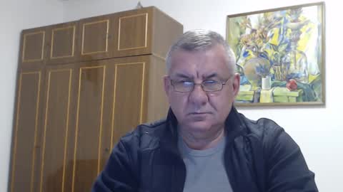 Snapshot of machomale3 chatting on 12-16-24, 07:00 Macho online show from 12-16-24, 07:00