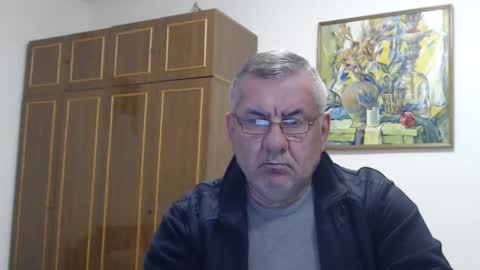 Snapshot of machomale3 chatting on 12-23-24, 02:39 Macho online show from 12-23-24, 02:39