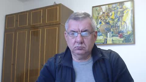 Snapshot of machomale3 chatting on 12-26-24, 12:16 Macho online show from 12-26-24, 12:16