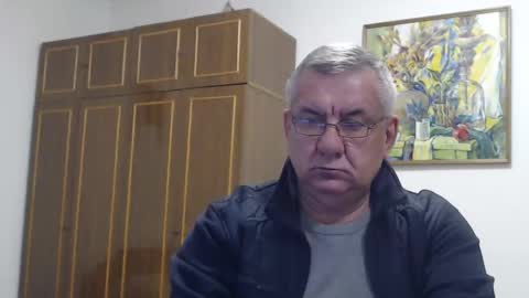 Snapshot of machomale3 chatting on 12-31-24, 06:13 Macho online show from 12-31-24, 06:13