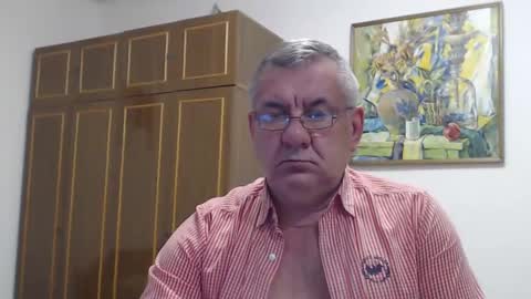 Snapshot of machomale3 chatting on 01-03-25, 08:32 Macho online show from 01-03-25, 08:32