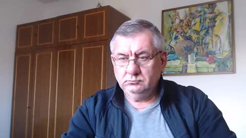 Snapshot of machomale3 chatting on 01-04-25, 12:49 Macho online show from 01-04-25, 12:49