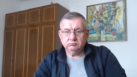 Snapshot of machomale3 chatting on 01-15-25, 12:04 Macho online show from 01-15-25, 12:04
