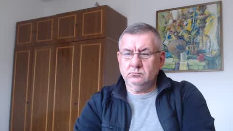 Snapshot of machomale3 chatting on 01-19-25, 11:34 Macho online show from 01-19-25, 11:34