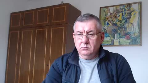 Snapshot of machomale3 chatting on 01-21-25, 12:29 Macho online show from 01-21-25, 12:29