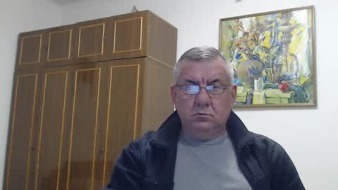 Snapshot of machomale3 chatting on 01-23-25, 12:25 Macho online show from 01-23-25, 12:25