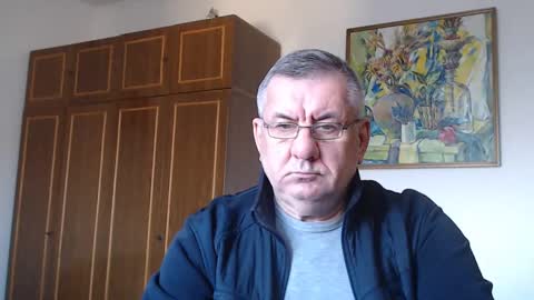 Snapshot of machomale3 chatting on 01-23-25, 12:52 Macho online show from 01-23-25, 12:52