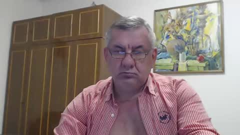 Snapshot of machomale3 chatting on 01-31-25, 09:37 Macho online show from 01-31-25, 09:37