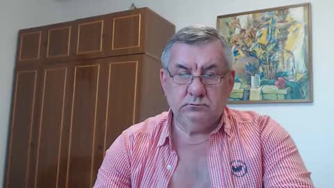 Snapshot of machomale3 chatting on 02-15-25, 02:55 Macho online show from 02-15-25, 02:55