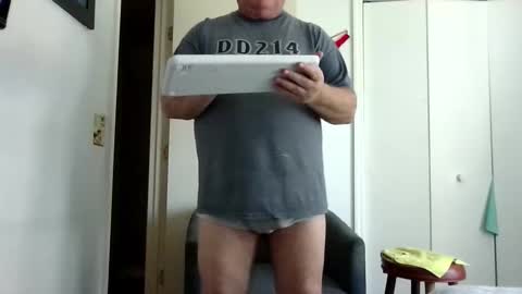 mackdocc001 online show from 11-18-25, 03:49