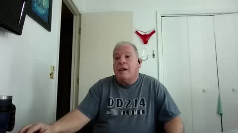 mackdocc001 online show from 11-29-25, 02:53