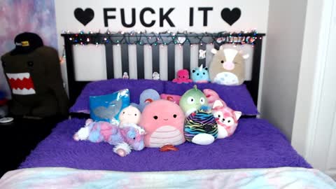 Snapshot of mackenziewolfe chatting on 12-03-24, 07:54 Mackenzie Wolfe online show from 12-03-24, 07:54