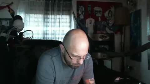 Snapshot of mad_dem0n chatting on 12-23-24, 03:23 Manuel online show from 12-23-24, 03:23