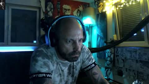 Snapshot of mad_dem0n chatting on 09-14-25, 10:42 Manuel online show from 09-14-25, 10:42