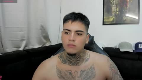 Snapshot of mad_maxxx1 chatting on 10-30-25, 12:01 max online show from 10-30-25, 12:01