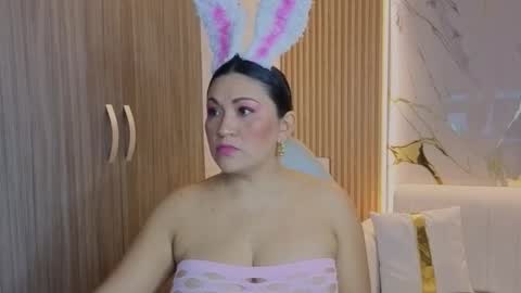 Madam Hott  online show from 11-01-25, 03:52