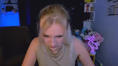 Ulis online show from 09-10-25, 01:44