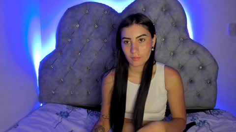    online show from 02-04-25, 01:13