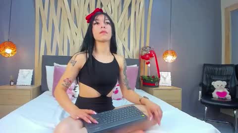 Madisson online show from 03-11-26, 01:06