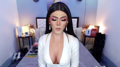 M A D D Y online show from 09-20-25, 02:34