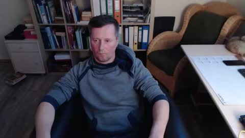 Snapshot of maddmax8 chatting on 02-19-26, 04:47 Mad4You online show from 02-19-26, 04:47