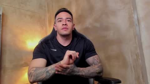 Maddox Santana online show from 11-01-25, 03:08