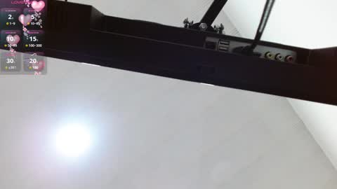 Snapshot of maddy_14 chatting on 01-30-25, 12:27 Maddy UwU online show from 01-30-25, 12:27