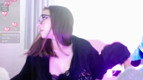 Snapshot of maddy_14 chatting on 02-01-25, 03:28 Maddy UwU online show from 02-01-25, 03:28