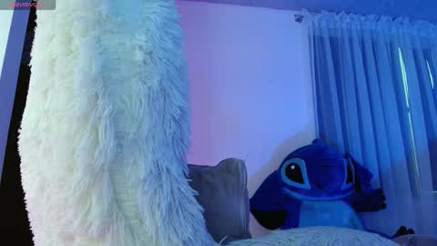 Snapshot of maddy_14 chatting on 09-18-25, 09:06 Maddy UwU online show from 09-18-25, 09:06